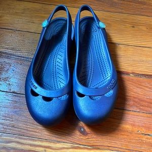 FINAL PRICE Crocs Size 7 Flats